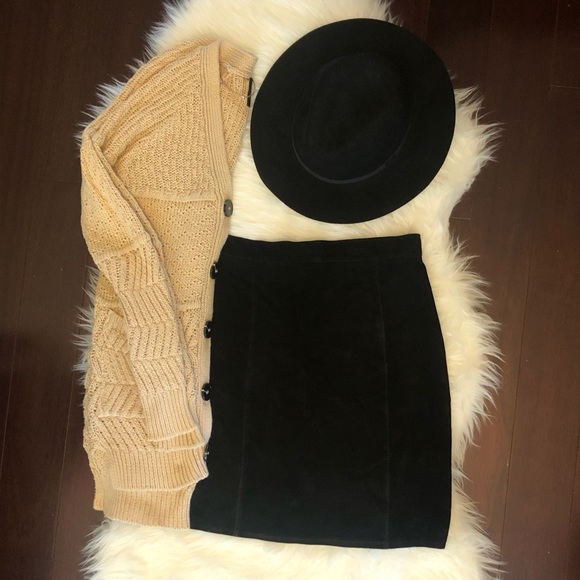 Vintage PRIMA DONNA Real Suede skirt - Picture 1 of 12